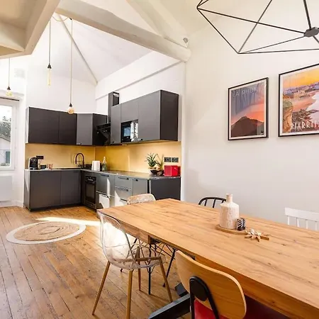 Loft De 90 M2 Centre De アパート